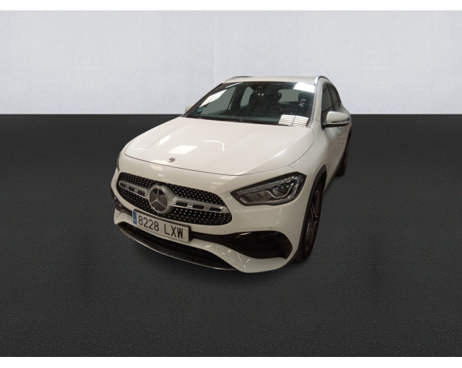 Renting cocheMERCEDES GLA