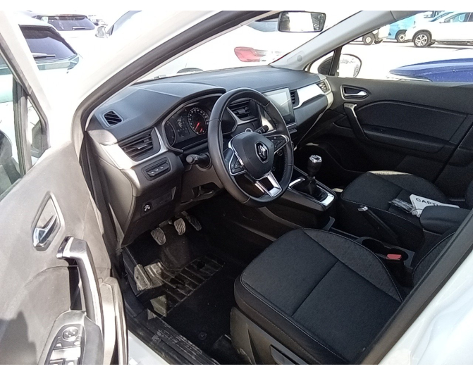 RENAULT CAPTUR