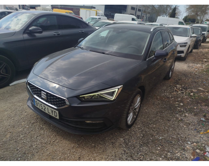 Renting cocheSEAT LEON