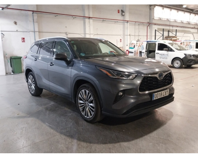 TOYOTA HIGHLANDER