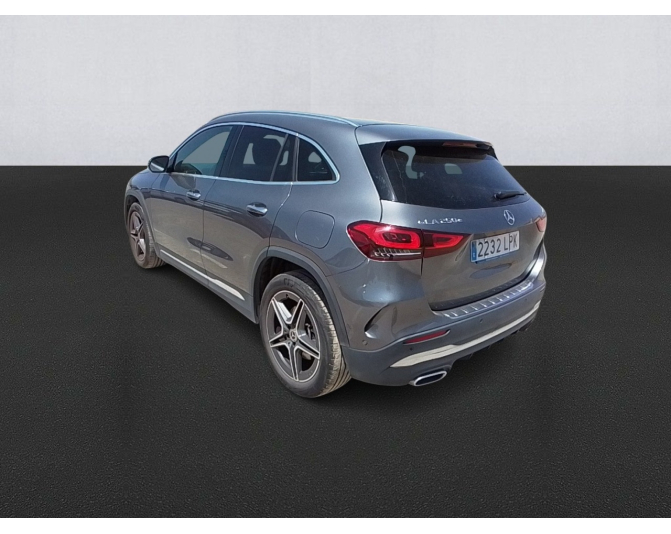 MERCEDES GLA