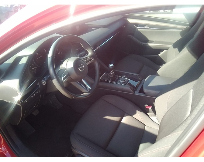 MAZDA MAZDA3
