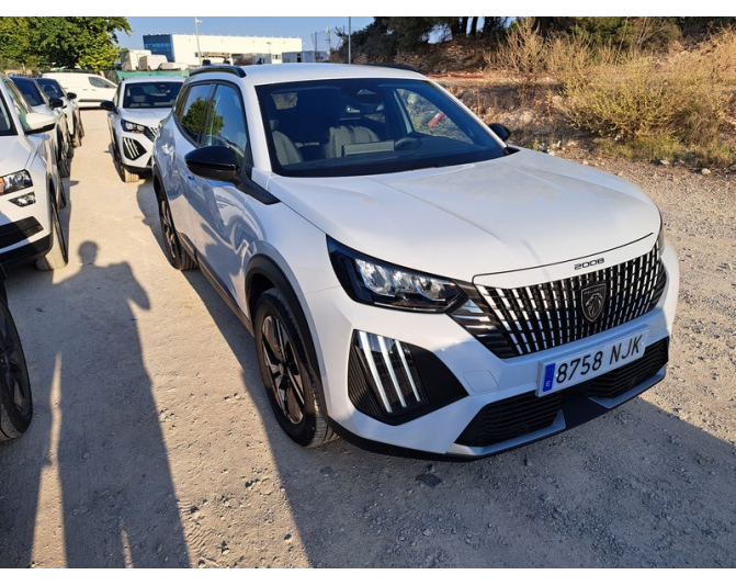 PEUGEOT 2008