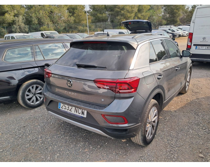 VOLKSWAGEN T-ROC