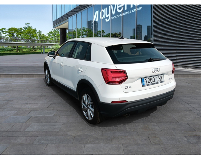 AUDI Q2