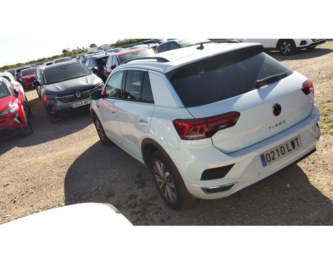 VOLKSWAGEN T-ROC