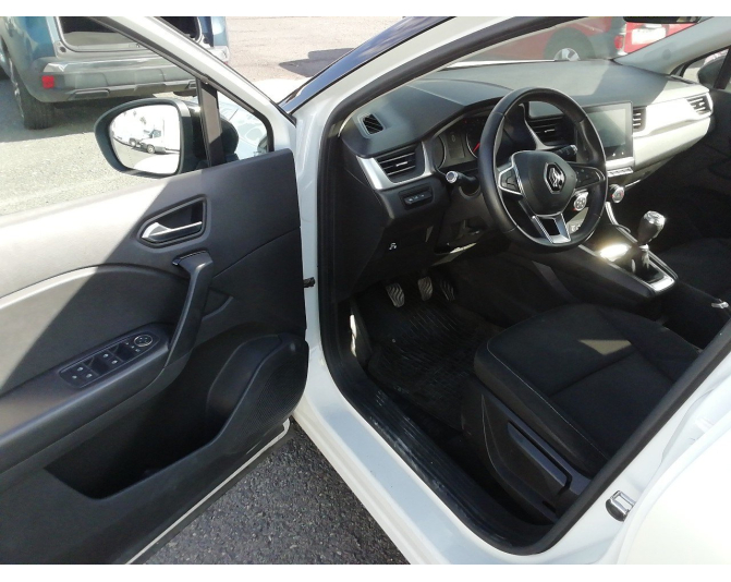 RENAULT CAPTUR