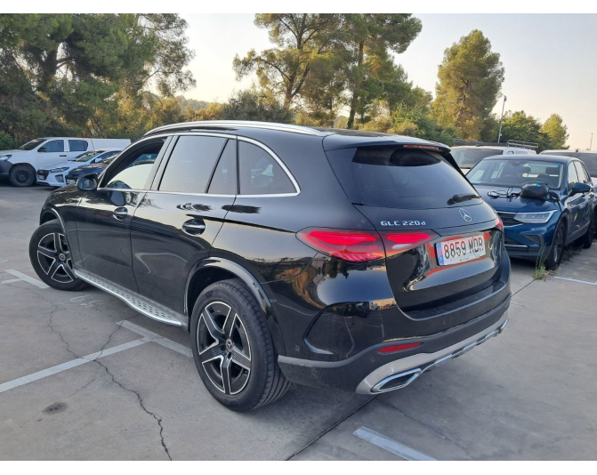 MERCEDES GLC