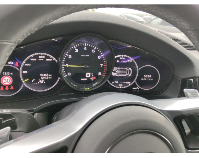 PORSCHE CAYENNE COUPE