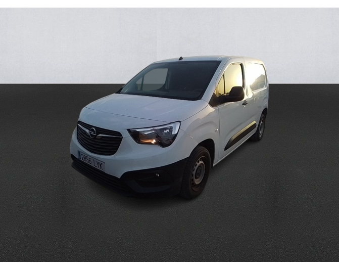 Renting cocheOPEL COMBO
