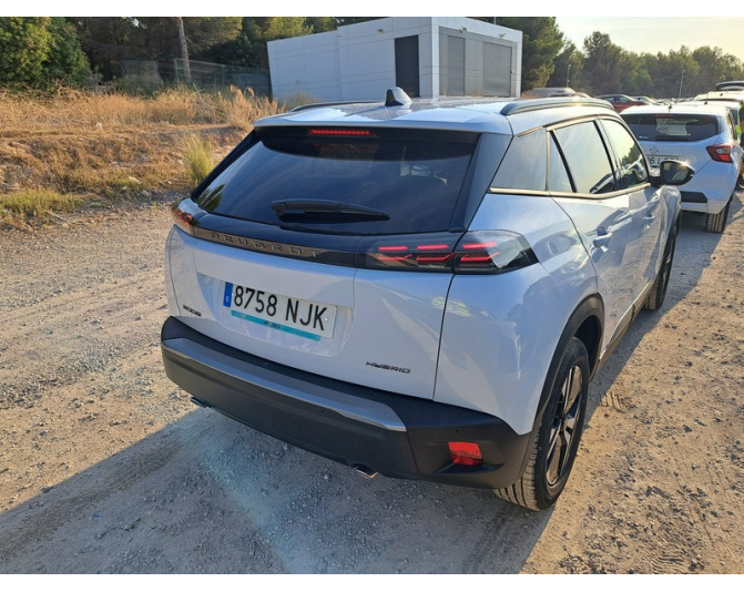 PEUGEOT 2008