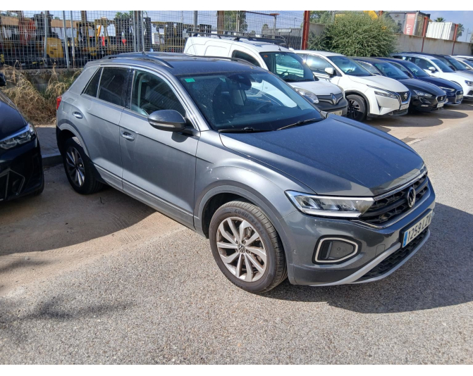 VOLKSWAGEN T-ROC
