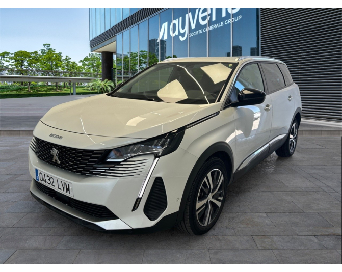 Renting cochePEUGEOT 5008
