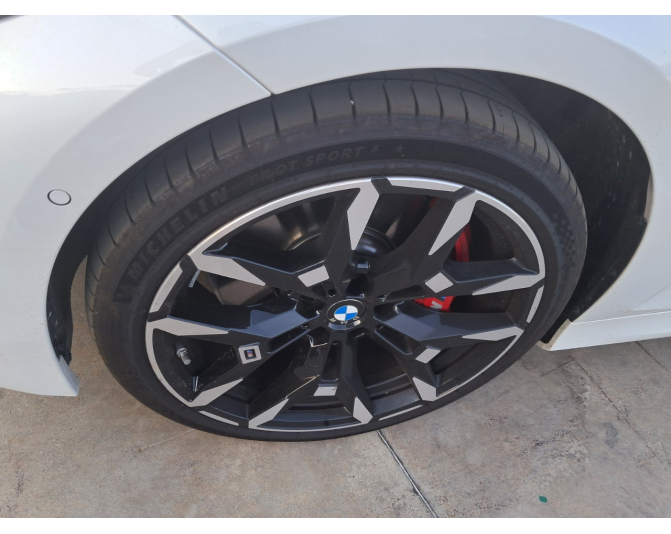 BMW SERIES 3