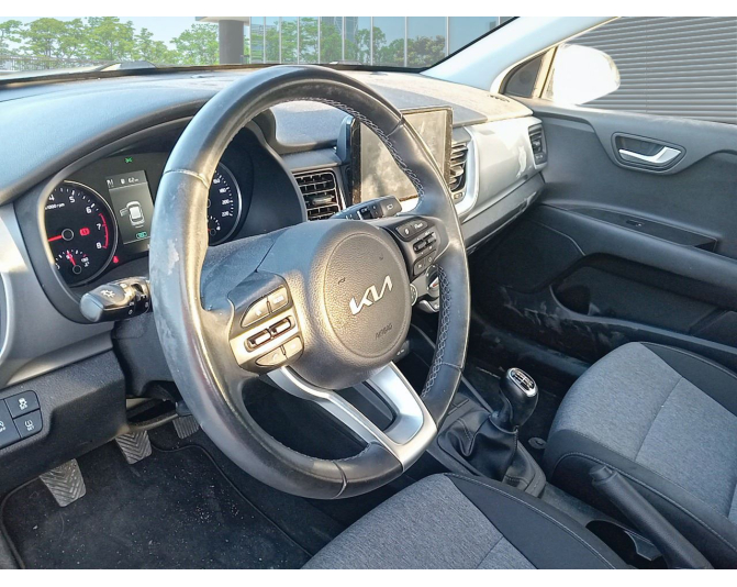 KIA STONIC