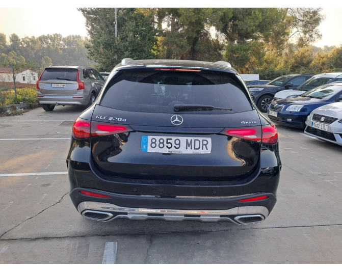 MERCEDES GLC