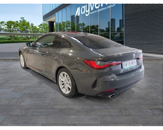 BMW SERIES 4