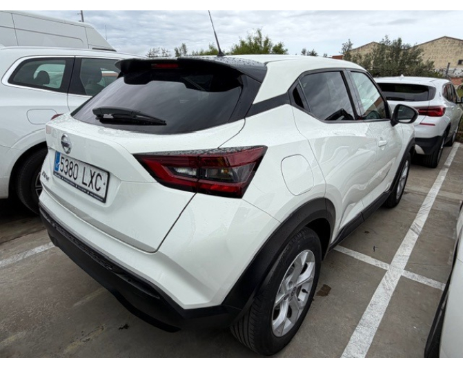 NISSAN JUKE