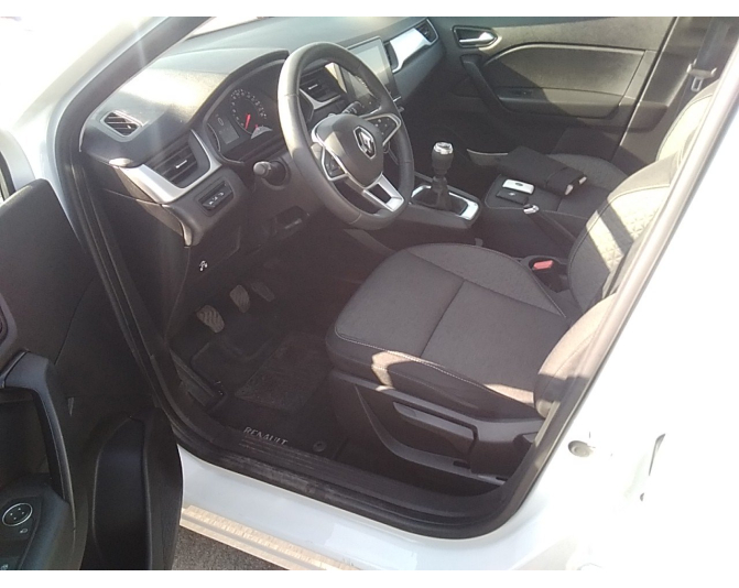 RENAULT CAPTUR