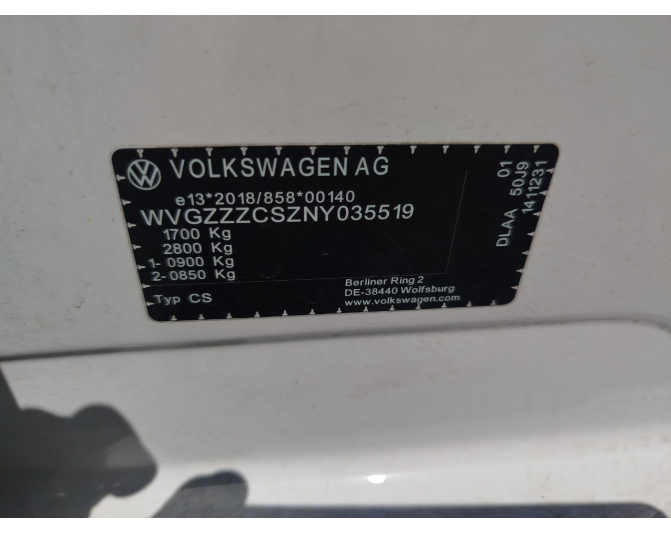 VOLKSWAGEN TAIGO