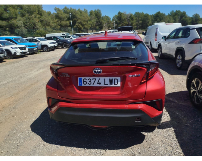 TOYOTA C-HR