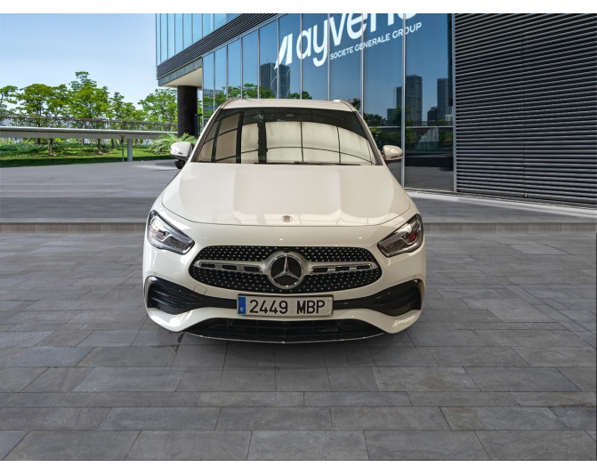 MERCEDES GLA