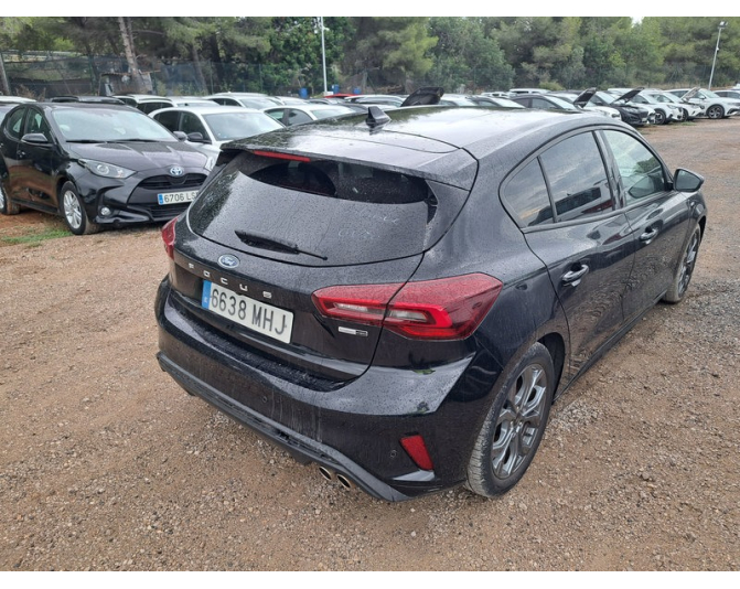FORD FOCUS