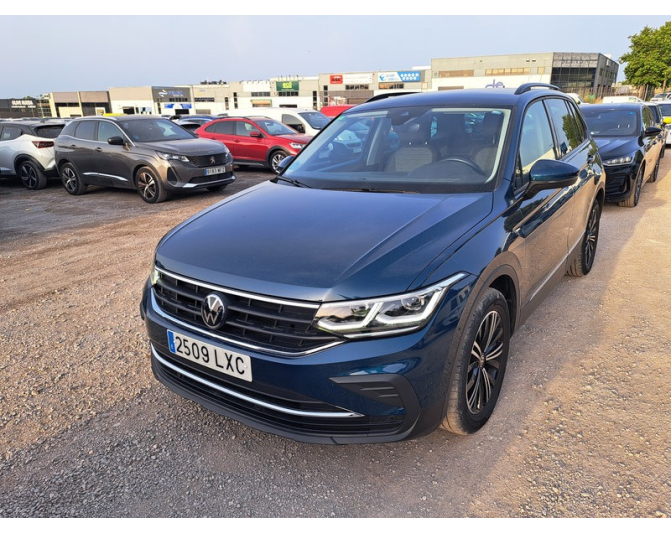 Renting cocheVOLKSWAGEN TIGUAN