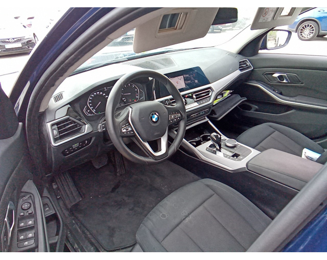 BMW SERIES 3