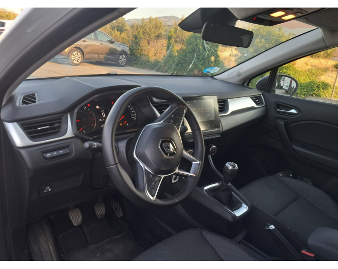 RENAULT CAPTUR