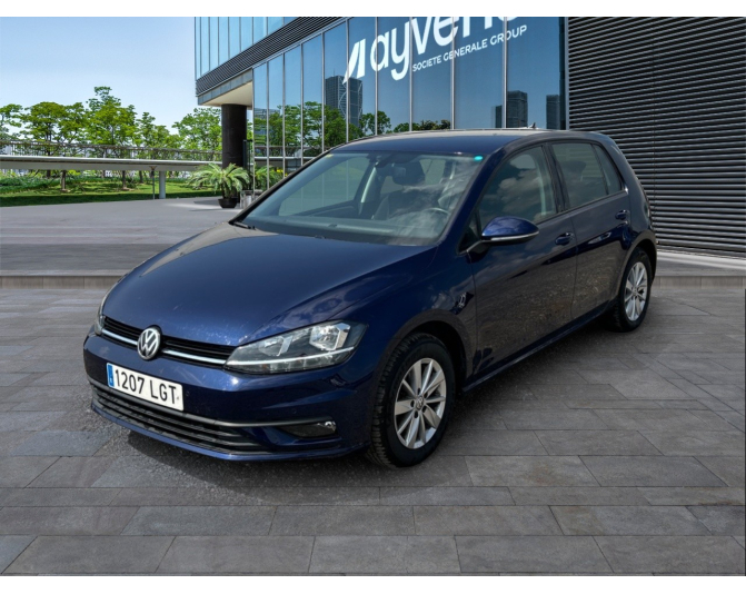 Renting cocheVOLKSWAGEN GOLF