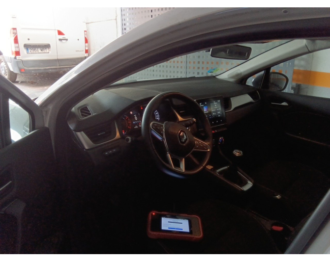 RENAULT CAPTUR