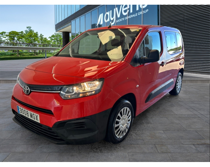 Renting cocheTOYOTA PROACE CITY VERSO
