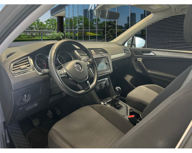 VOLKSWAGEN TIGUAN ALLSPACE