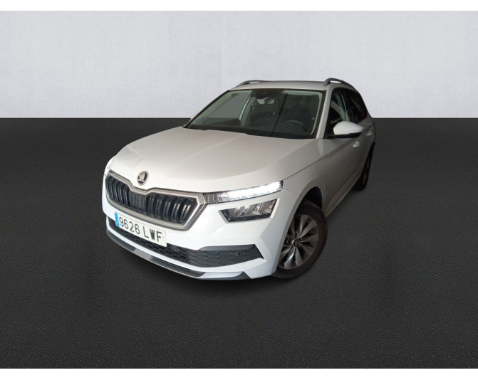Renting cocheSKODA KAMIQ