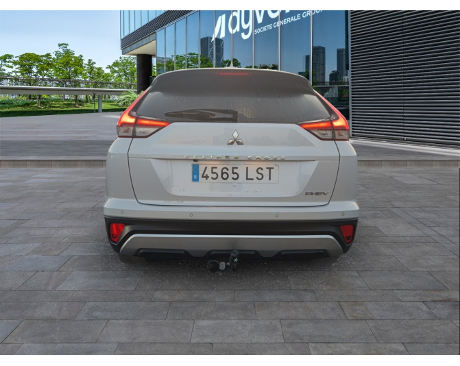 MITSUBISHI ECLIPSE CROSS