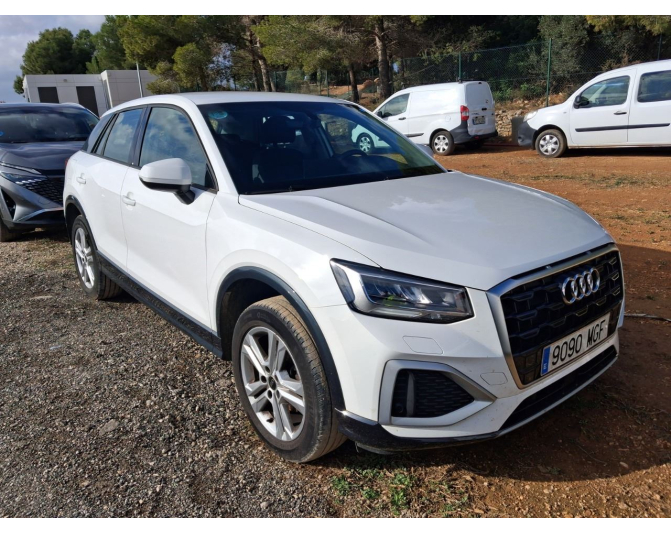 AUDI Q2