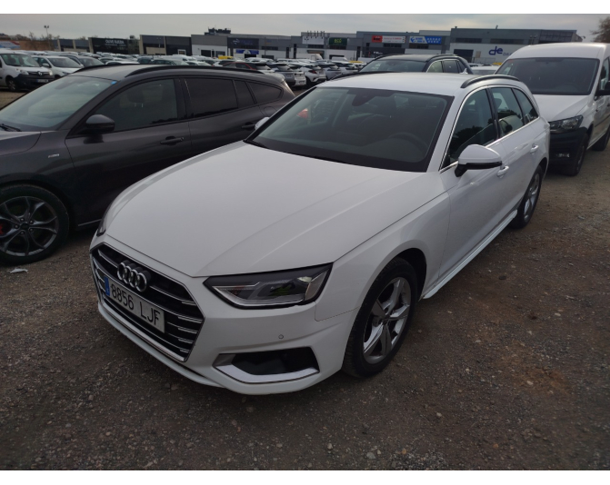 Renting cocheAUDI A4