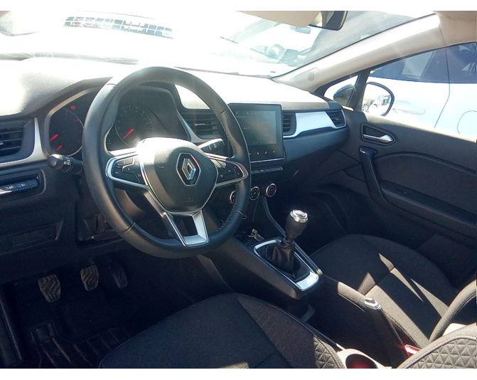 RENAULT CAPTUR
