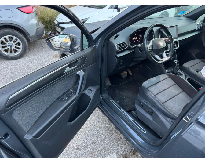 SEAT TARRACO