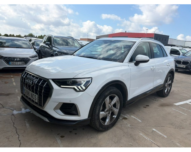 Renting cocheAUDI Q3