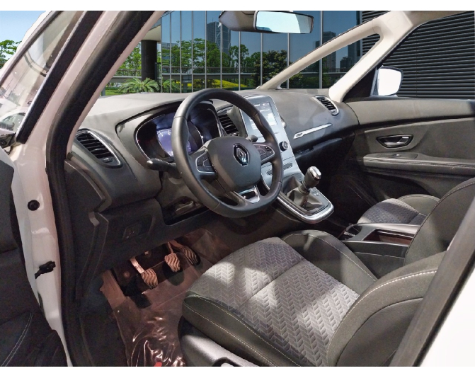 RENAULT GRAND SCENIC
