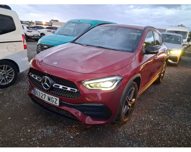 Renting cocheMERCEDES GLA