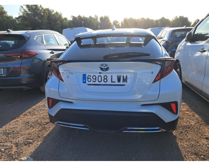 TOYOTA C-HR