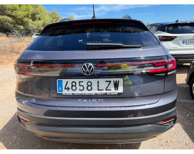 VOLKSWAGEN TAIGO