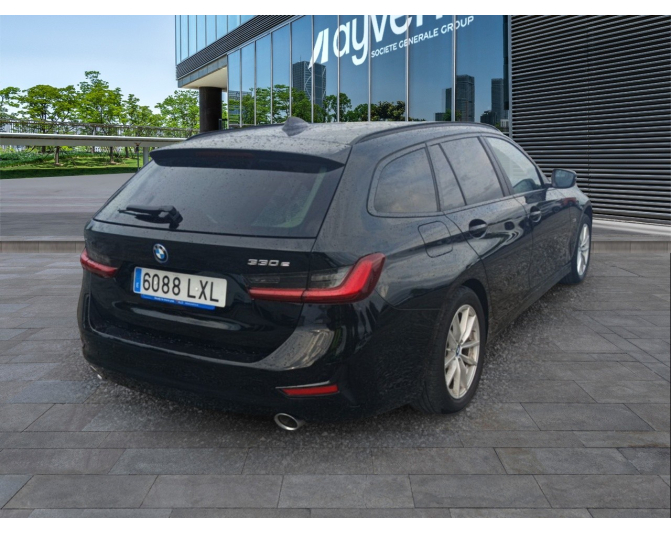 BMW SERIES 3