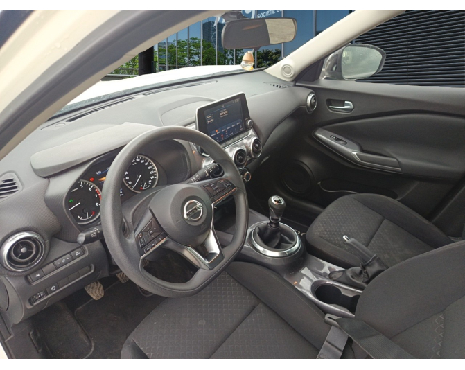 NISSAN JUKE