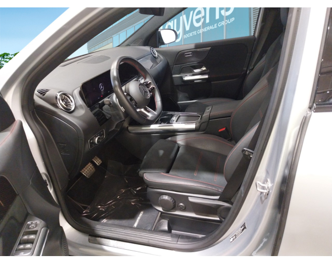 MERCEDES GLA