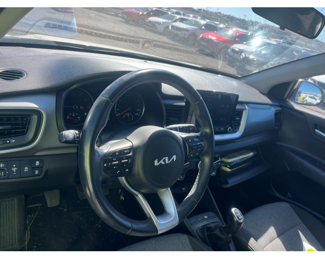 KIA STONIC