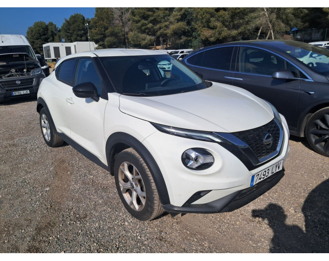 NISSAN JUKE
